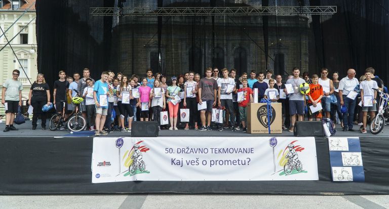 kaj_ves_o_prometu___05.jpg