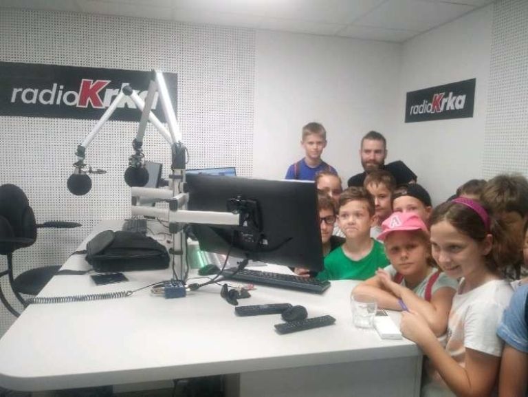 obisk_radio_krka_3.jpg