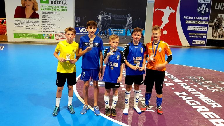 _zzzzzzzzfutsal__2_.jpg