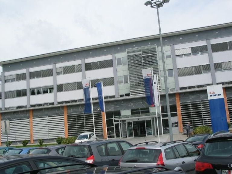 adria_mobil2_bdg.jpg