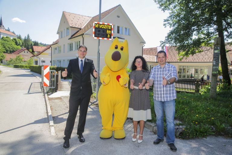 skupaj_umirjamo_promet_v_obcini_kostel__2_.jpg