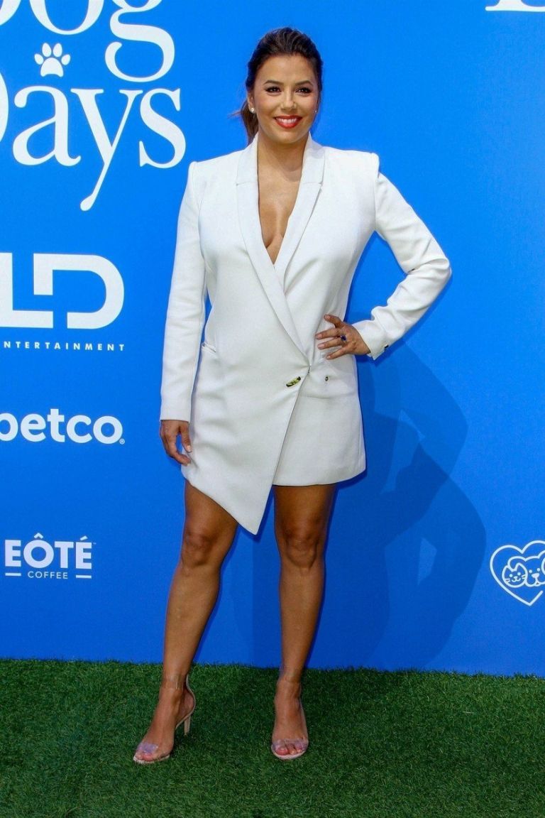 eva longoria 7 tednov po porodu.jpg