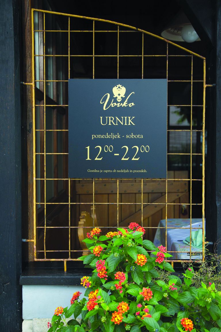 ostir3.jpg