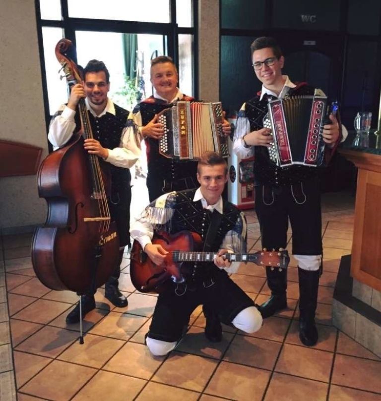 petan__2_.jpg