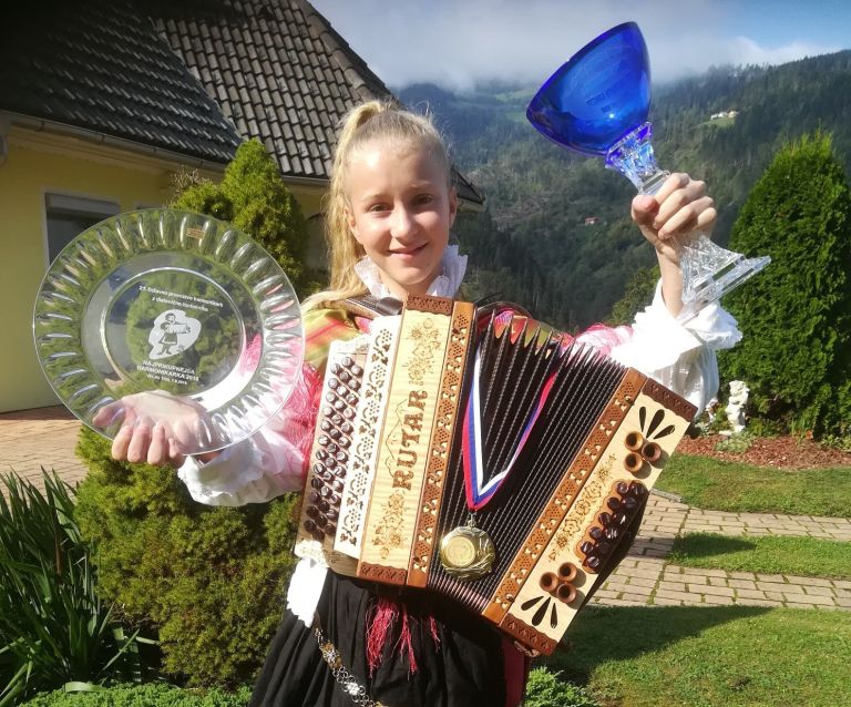_zh__1_.jpg