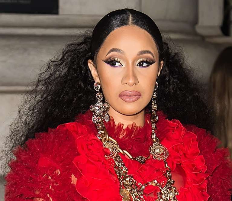 cardi b 2.jpg