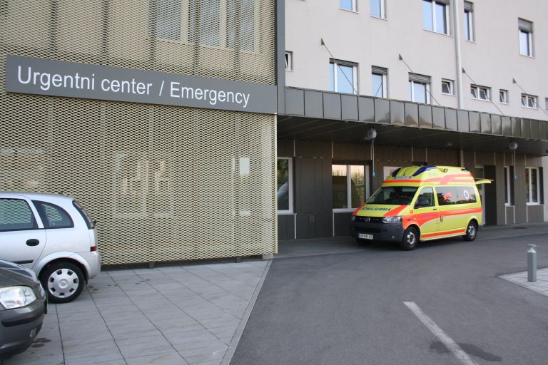 urgentni_center_brezice.jpg