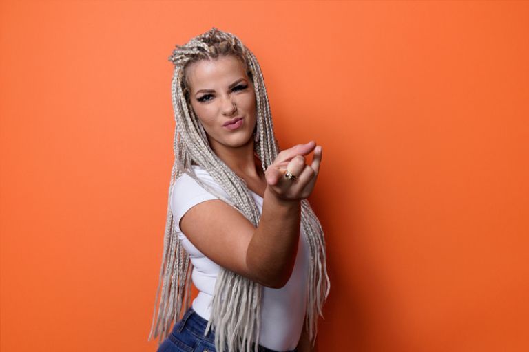 anja bar.jpg