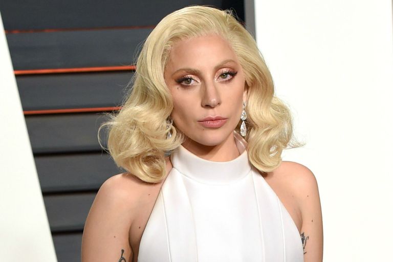 gaga2.jpg