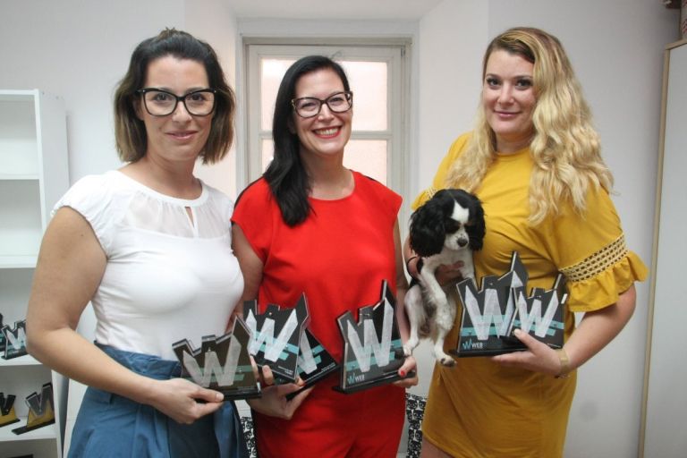 sonja_vlasic_nina_jakovljevic_in_milena_jakovljevic.jpg