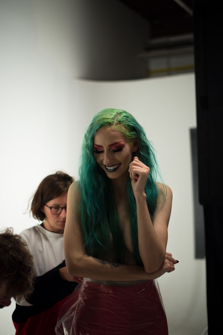 Raiven_snemanje-videospota_Nisem-kriva_Foto-Samantha-Kandinsky (19).jpg