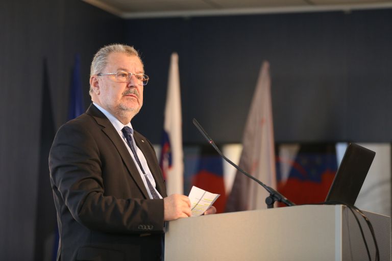 _zzzkonferenca__3_.jpg