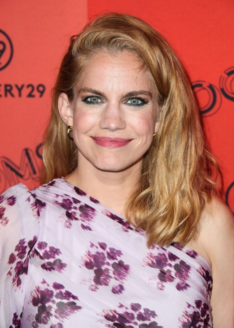 anna Chlumsky.jpg