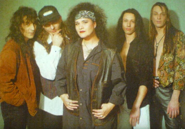 deja mušič band.jpg
