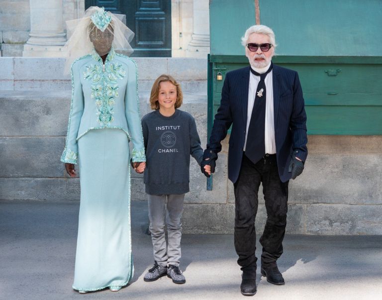 Karl Lagerfeld v Parizu.jpg