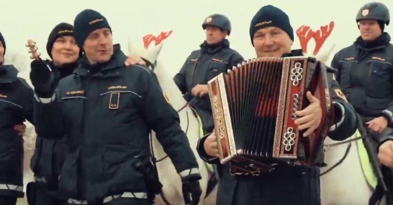 _policijapoje__4_.jpg