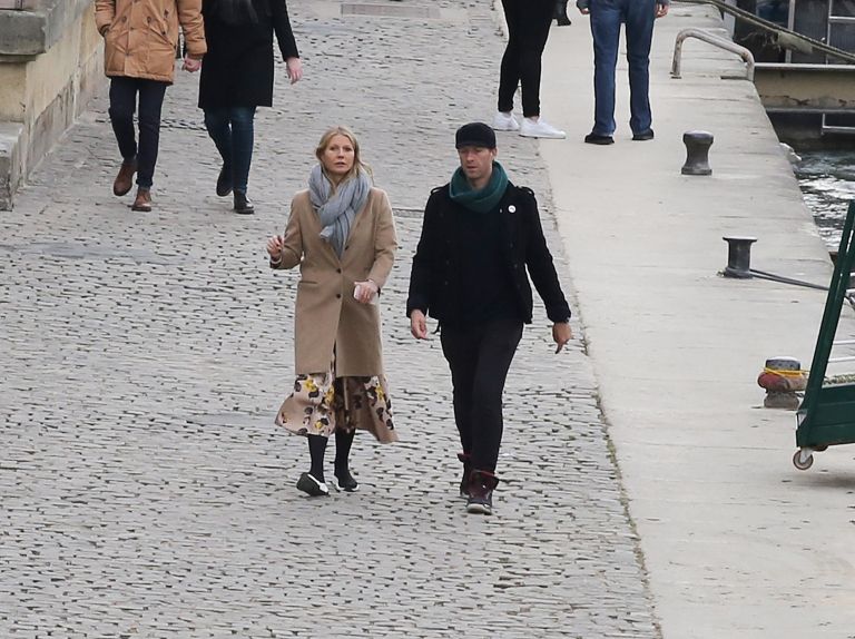 gwyneth paltrow in chris martin.jpg
