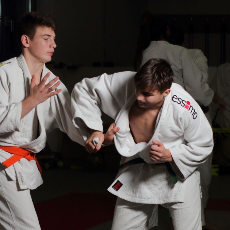 _zzzzzjudo__1_.jpg