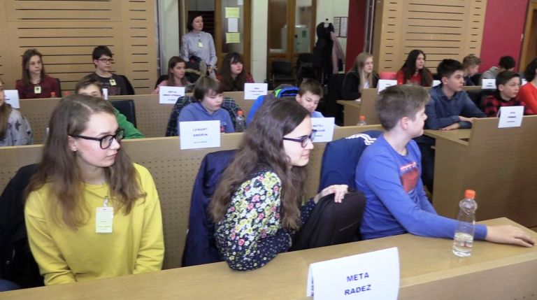 _zparlament__3_.jpg