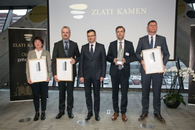 regijske_zmagovalke_zlati_kamen_2019.jpg