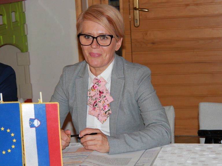 ministrica_aleksandra_pivec.jpg