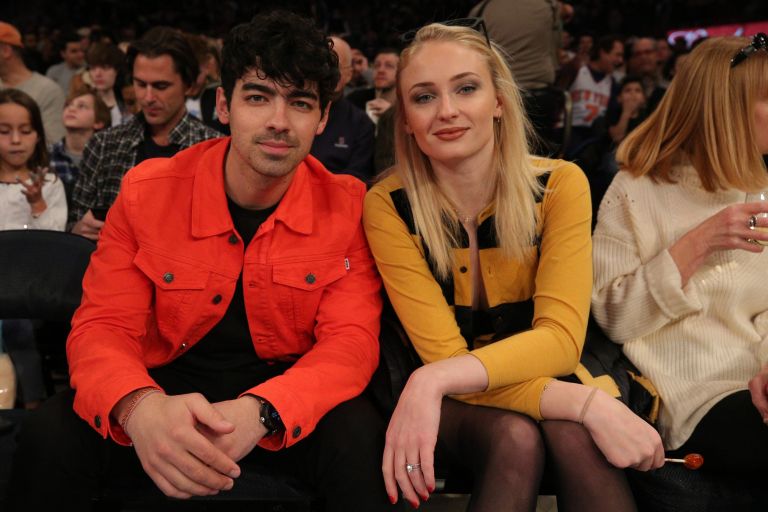 sophie turner.jpg