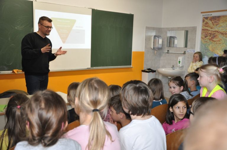_zzzzzzzzlocevanje__1_.jpg