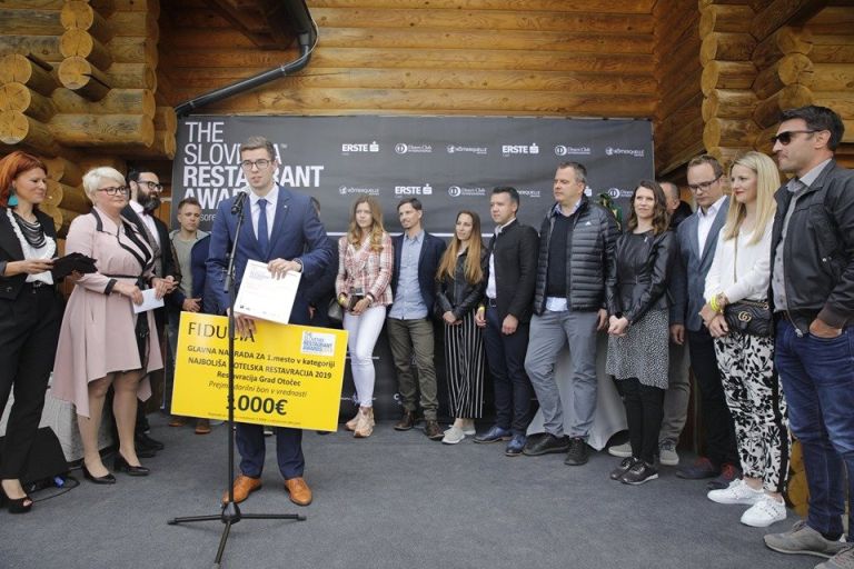 najbolsa_hotelska_restavracija_rest_grad_otocec.jpg