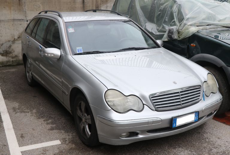 mercedes_32.jpg