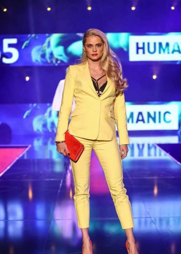 maša merc 1.png