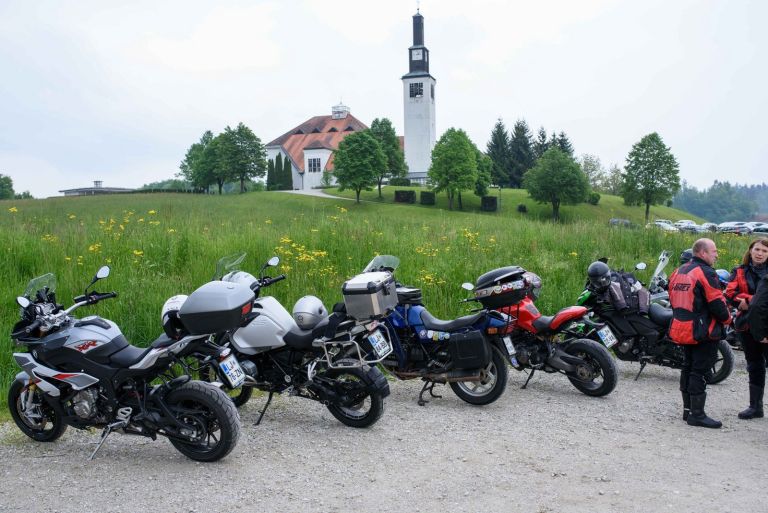 _zzzzzzmoto__02_.jpg