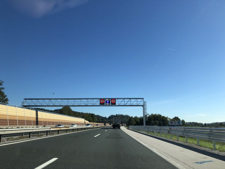 log___spremenljiva_signalizacija.jpg
