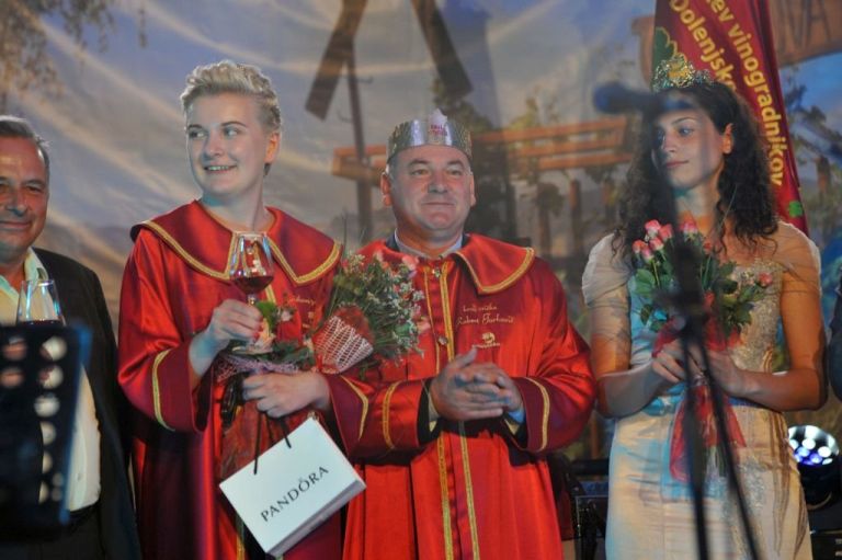 d3e_144501.jpg