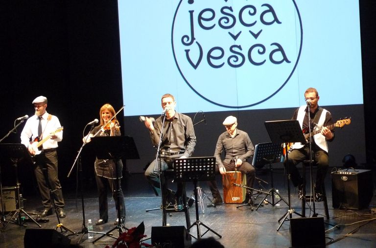 jescavesca_1.jpg