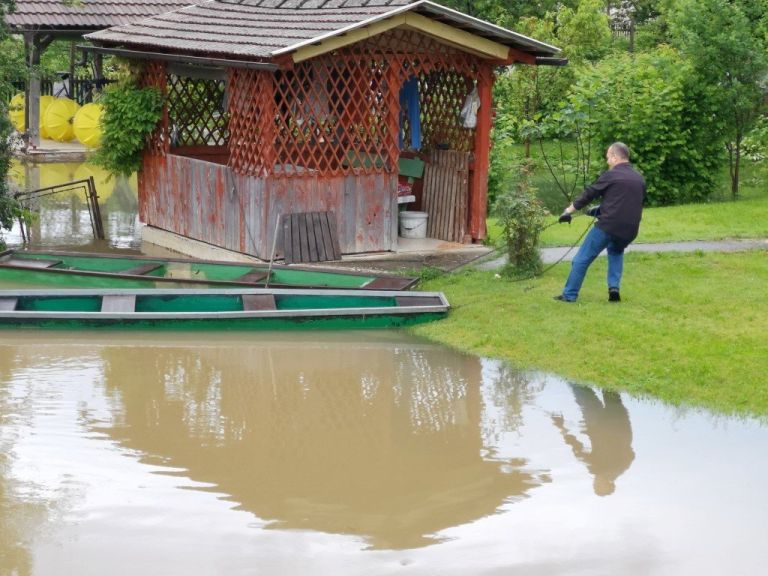 naslovnica.jpg