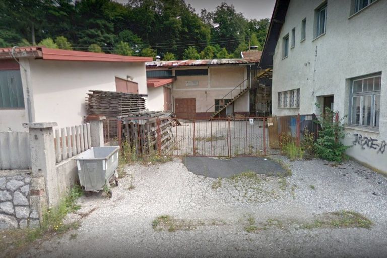 opuscene_delavnice_pod_marofom_na_ljubljanski_cesti.jpg