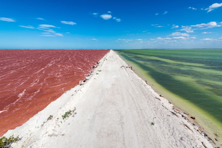 Roza jezero glavna.jpeg