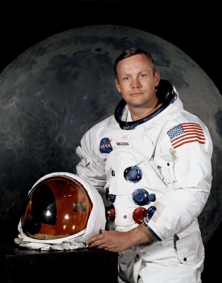 koledar 3-neil armstrong.jpg