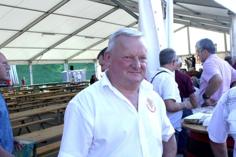 nalfovcnx_000.jpg