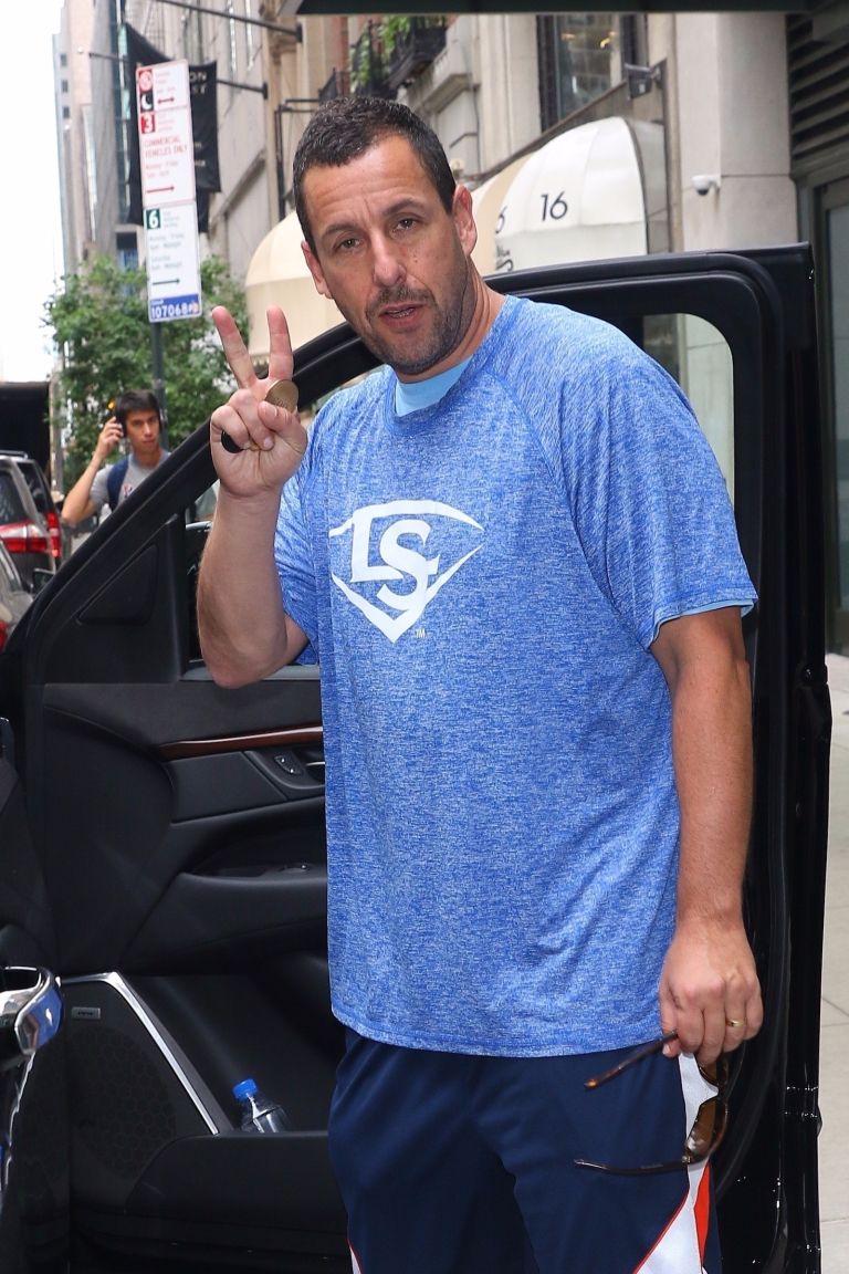 koledar 4-adam sandler.jpg