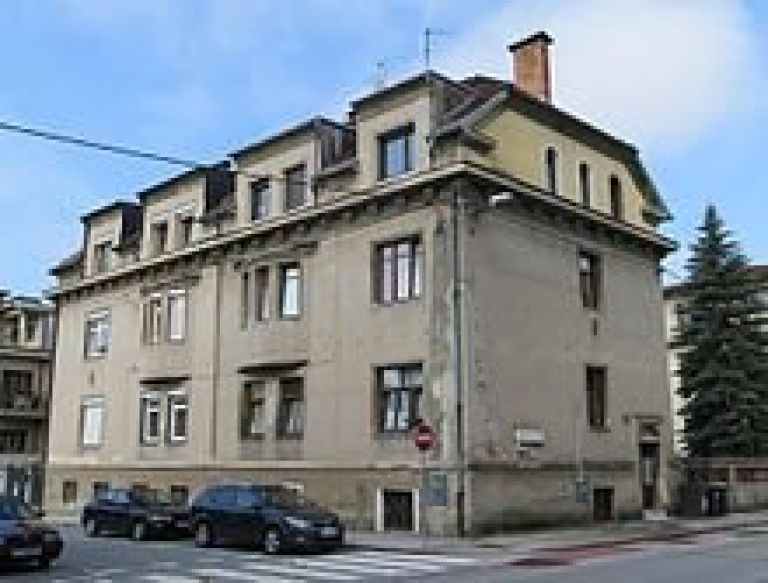 zaplenjena_nagodetova_hisa_v_ljubljani.jpg