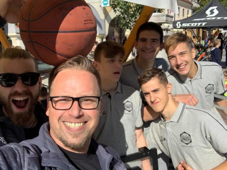 selfi_z_rokom_in_juretom.jpg