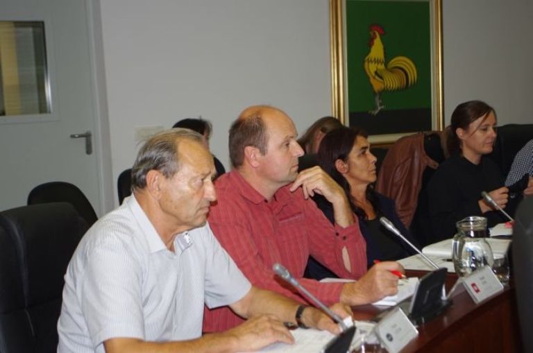 luzar_001.jpg