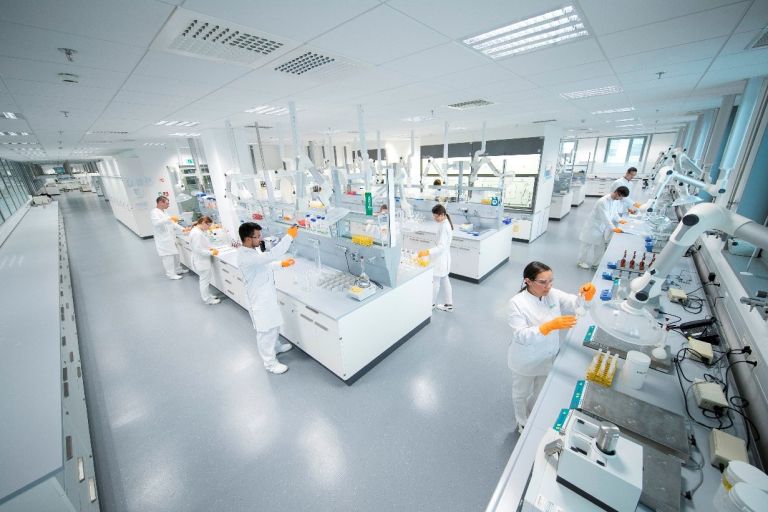krka_rkc4_kontrolno_analizni_laboratoriji_1_okt_2019.jpg