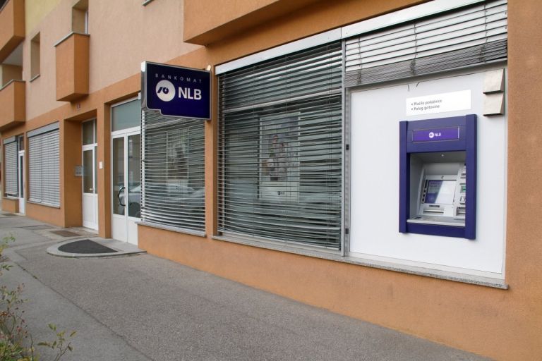 banka_na_mirni.jpg