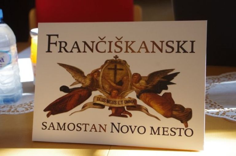 francis_001.jpg