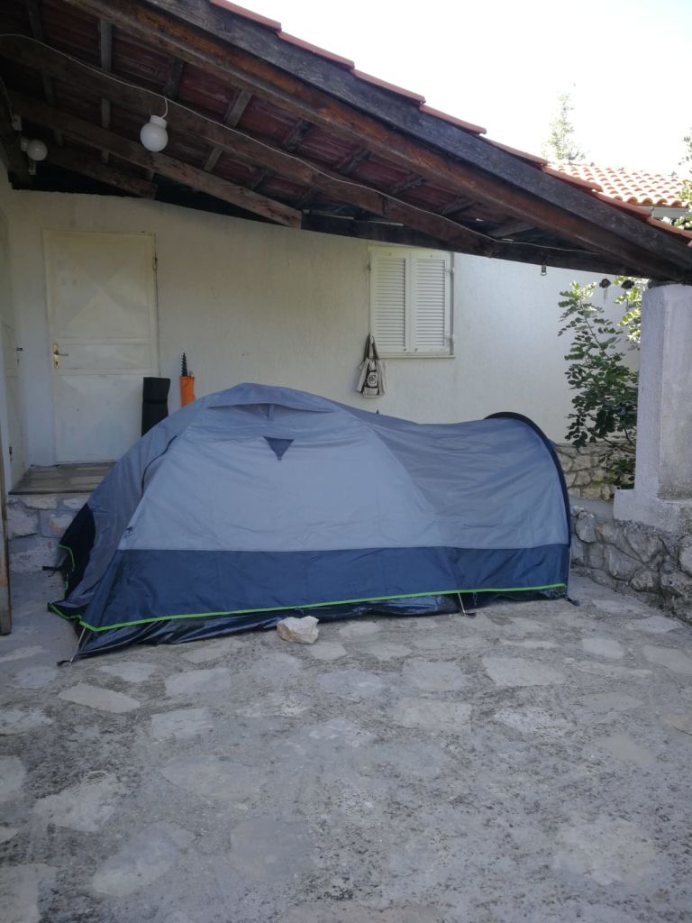 kampiranje, edita čuti