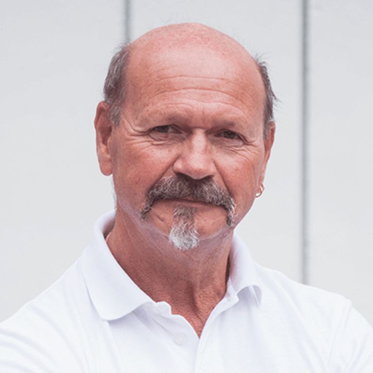 nas-hrastnik-robert-sticher.png