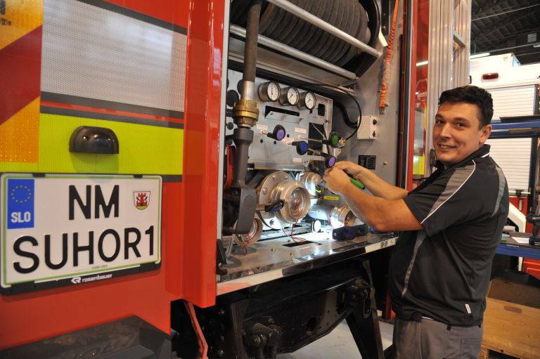 gornja-radgona, rosenbauer, oprema-za-gasilce, proizvodnja
