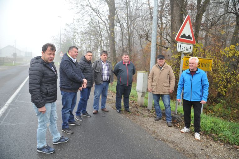 gederovci, tiskovna, civilna-iniciative-za-obnovo-cest